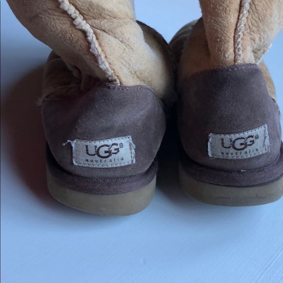 UGG | Leopard Print Ugg Boots | 7 - Picture 2 of 8